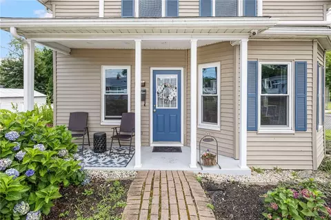 94 St Marcel St, Woonsocket, RI 02895 photo 8
