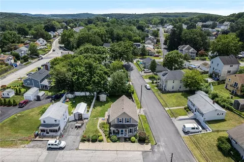 94 St Marcel St, Woonsocket, RI 02895 photo 5
