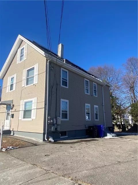 47 Urban Ave, Pawtucket, RI 02860