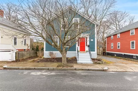 34 Wheaton St, Warren, RI 02885 photo 3