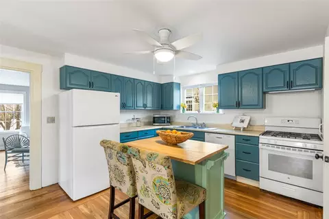 34 Wheaton St, Warren, RI 02885 photo 14