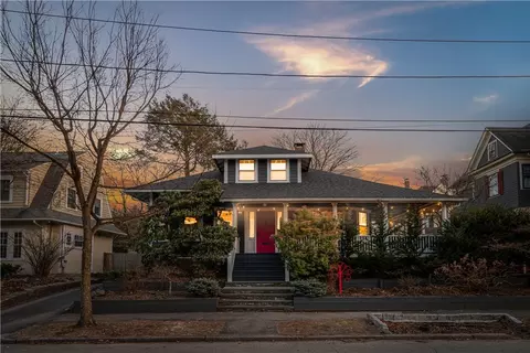 43 Oriole Ave, Providence, RI 02906