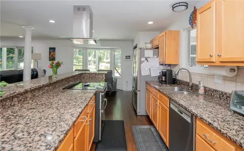 Kitchen - 59 Briarwood Hill Rd, Exeter, RI 02822 photo 2 of 4