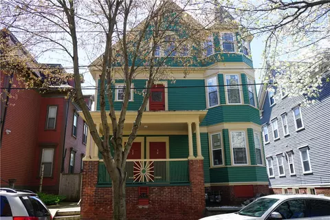 12 W Park St, Providence, RI 02908