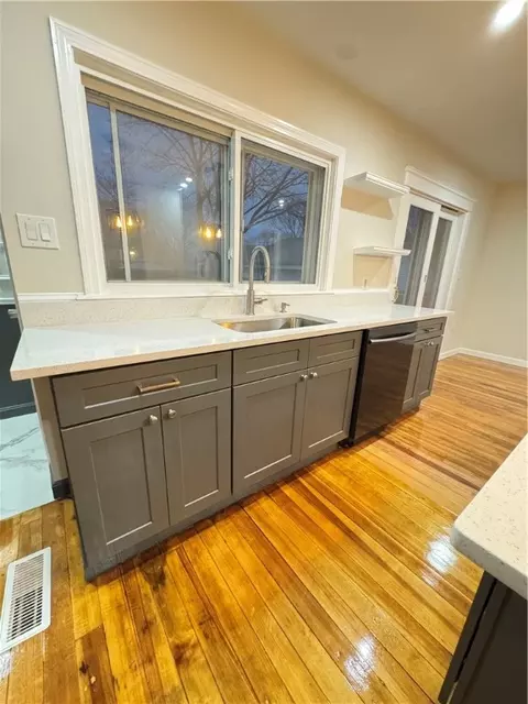 17 Willard St, Warwick, RI 02889 photo 15