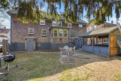 14 Park St, Warren, RI 02885 photo 8