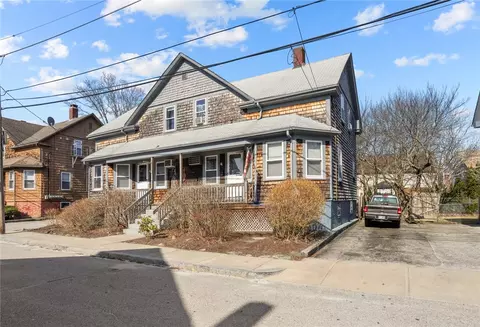14 Park St, Warren, RI 02885 photo 5