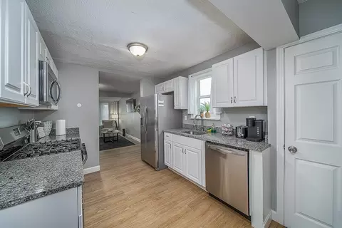 Kitchen - 49 Curtis St, Warwick, RI 02889 photo 1 of 4