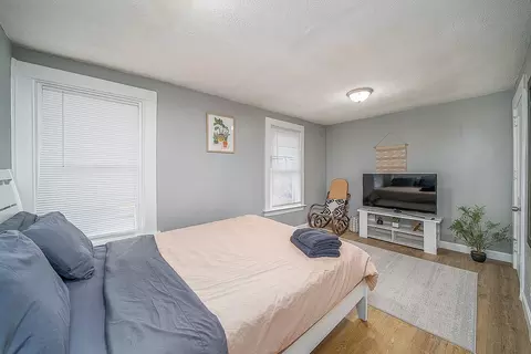 Bedroom - 49 Curtis St, Warwick, RI 02889 photo 3 of 9