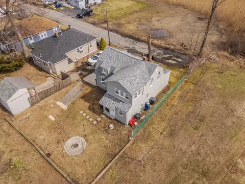 View/Area - 49 Curtis St, Warwick, RI 02889 photo 4 of 7
