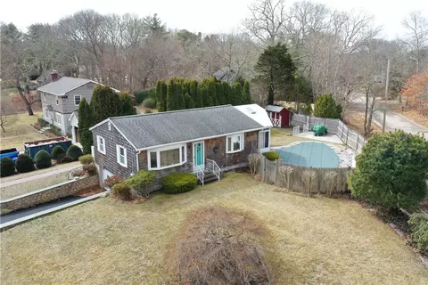14 Memory Ln, Westerly, RI 02891