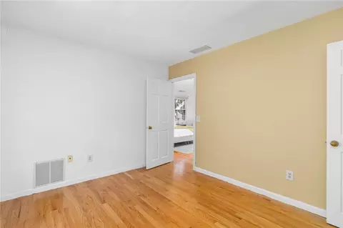 Bedroom - 60 Arrowhead Way, Warwick, RI 02886 photo 5 of 11