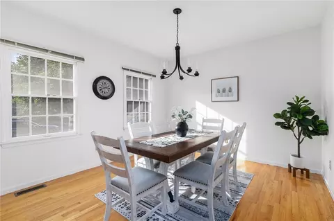 Dining - 60 Arrowhead Way, Warwick, RI 02886 photo 3 of 4