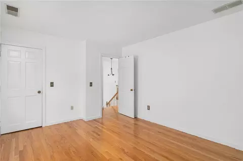 Bedroom - 60 Arrowhead Way, Warwick, RI 02886 photo 10 of 11