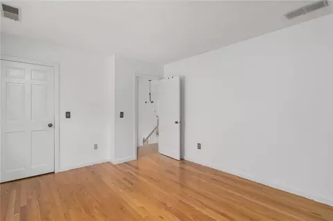 Bedroom - 60 Arrowhead Way, Warwick, RI 02886 photo 7 of 11