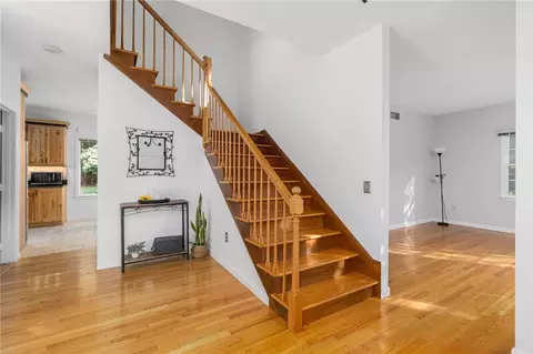 Entry Way - 60 Arrowhead Way, Warwick, RI 02886 photo 1 of 2