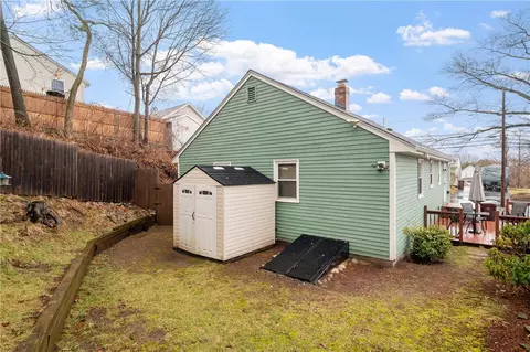 Exterior - 348 Ninth Ave, Woonsocket, RI 02895 photo 6 of 7