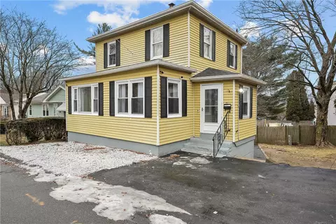21 Brinkley St, Providence, RI 02909