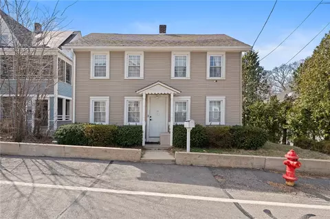 17 E Greenwich Ave, West Warwick, RI 02893