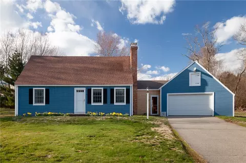 96 Immokolee Dr, Portsmouth, RI 02871