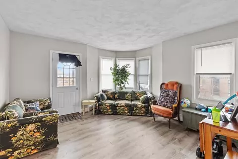 Living - 350 Grove St, Woonsocket, RI 02895 photo 4 of 4