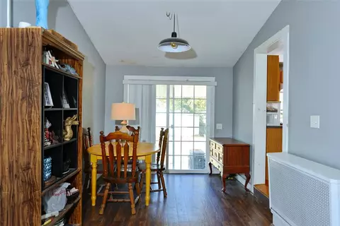 11 Brewster Dr, Warwick, RI 02889 photo 11