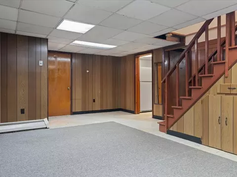 Living - 39 Walton St, Westerly, RI 02891 photo 3 of 3