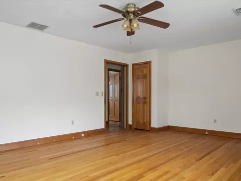 Living - 39 Walton St, Westerly, RI 02891 photo 2 of 3