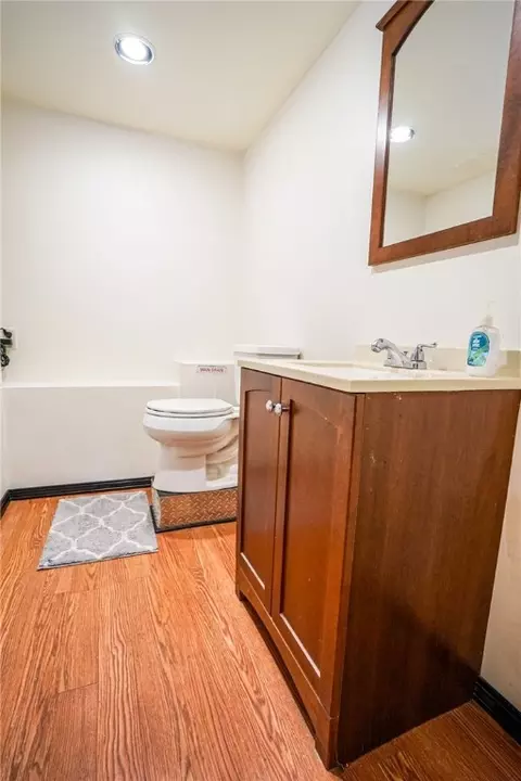 252 6th Ave, Woonsocket, RI 02895 photo 29