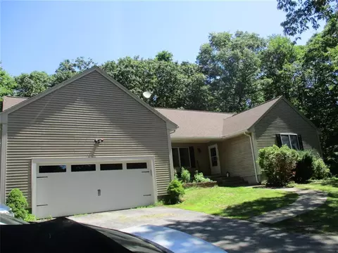 19 Outlook Way, West Greenwich, RI 02817