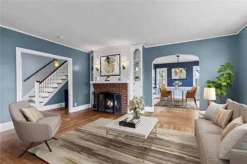 11 Stadden St, Providence, RI 02907