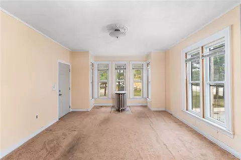 Living - 129 Snow St, Woonsocket, RI 02895 photo 5 of 7