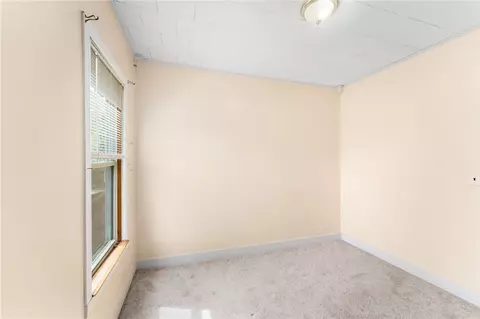 Bedroom - 129 Snow St, Woonsocket, RI 02895 photo 6 of 10