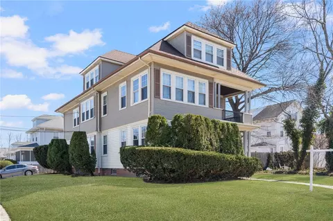 120 Pontiac Ave, Cranston, RI 02910