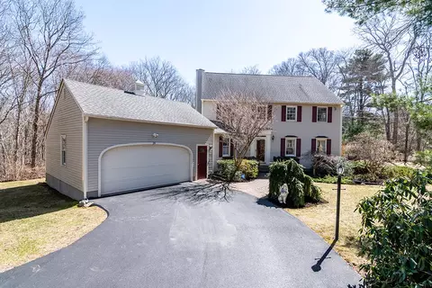 28 Beechwood Hill Trl, Exeter, RI 02822
