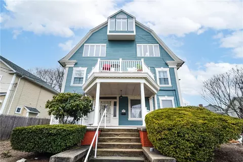 1291 Narragansett Blvd #3, Cranston, RI 02905