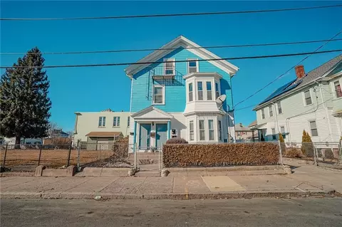 101 Centre St, Pawtucket, RI 02860