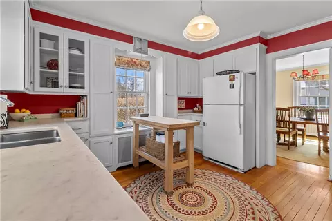 Kitchen - 15 Maple St, Warren, RI 02885 photo 3 of 4