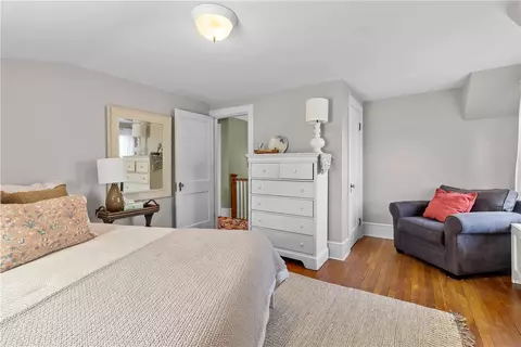 Bedroom - 15 Maple St, Warren, RI 02885 photo 4 of 6