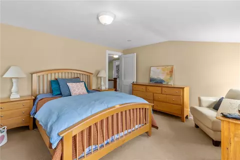 Bedroom - 15 Maple St, Warren, RI 02885 photo 3 of 6