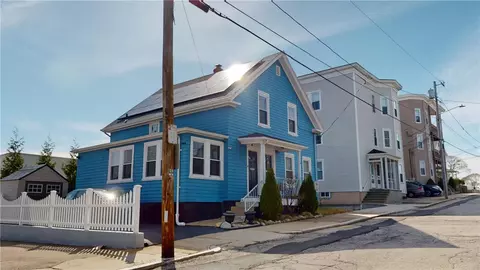 195 Adams St, Woonsocket, RI 02895 photo 3