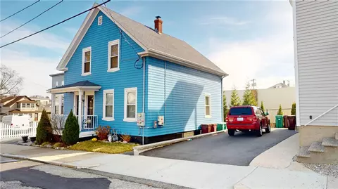 195 Adams St, Woonsocket, RI 02895 photo 2