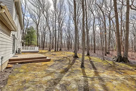 Exterior - 31 Eagle Run #B, East Greenwich, RI 02818 photo 2 of 7