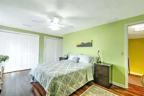 Bedroom - 31 Eagle Run #B, East Greenwich, RI 02818 photo 2 of 5