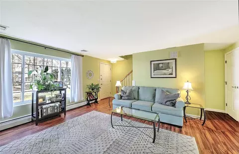 Living - 31 Eagle Run #B, East Greenwich, RI 02818 photo 4 of 4