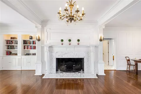 141 Narragansett Ave #1B, Newport, RI 02840