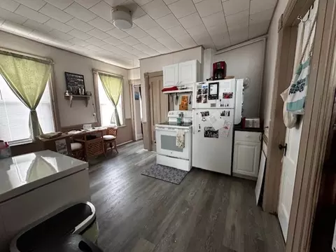 22 Pleasant St, Westerly, RI 02891 photo 13