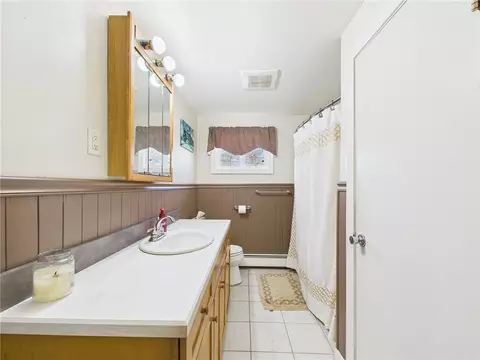 64 Laurel Ave, Coventry, RI 02816 photo 11