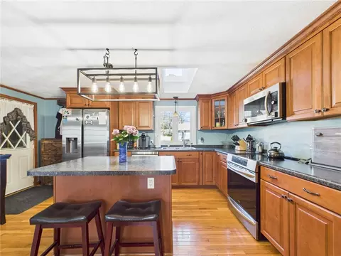 64 Laurel Ave, Coventry, RI 02816 photo 12