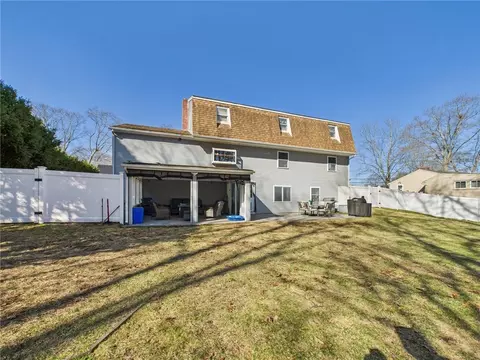 64 Laurel Ave, Coventry, RI 02816 photo 3